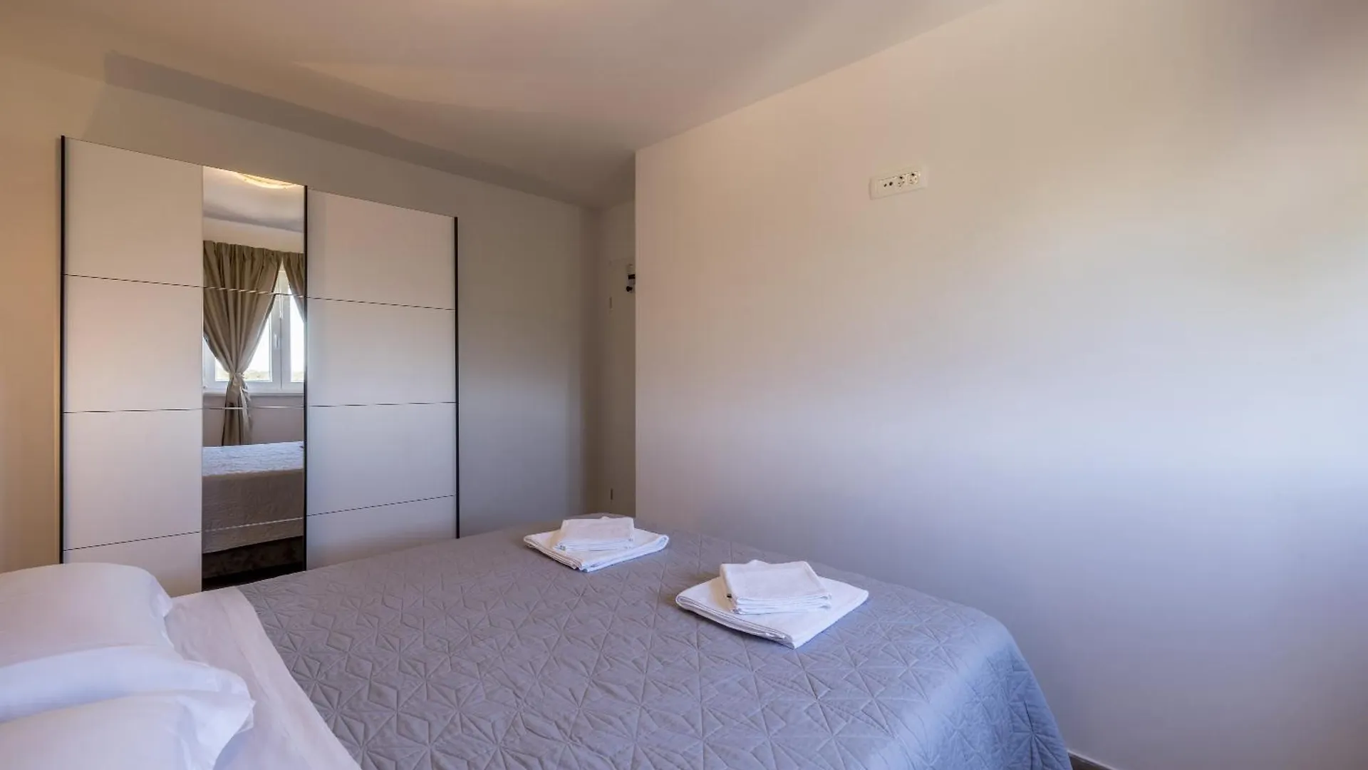 Luxury Stunning View Apartment Josipa Turanj