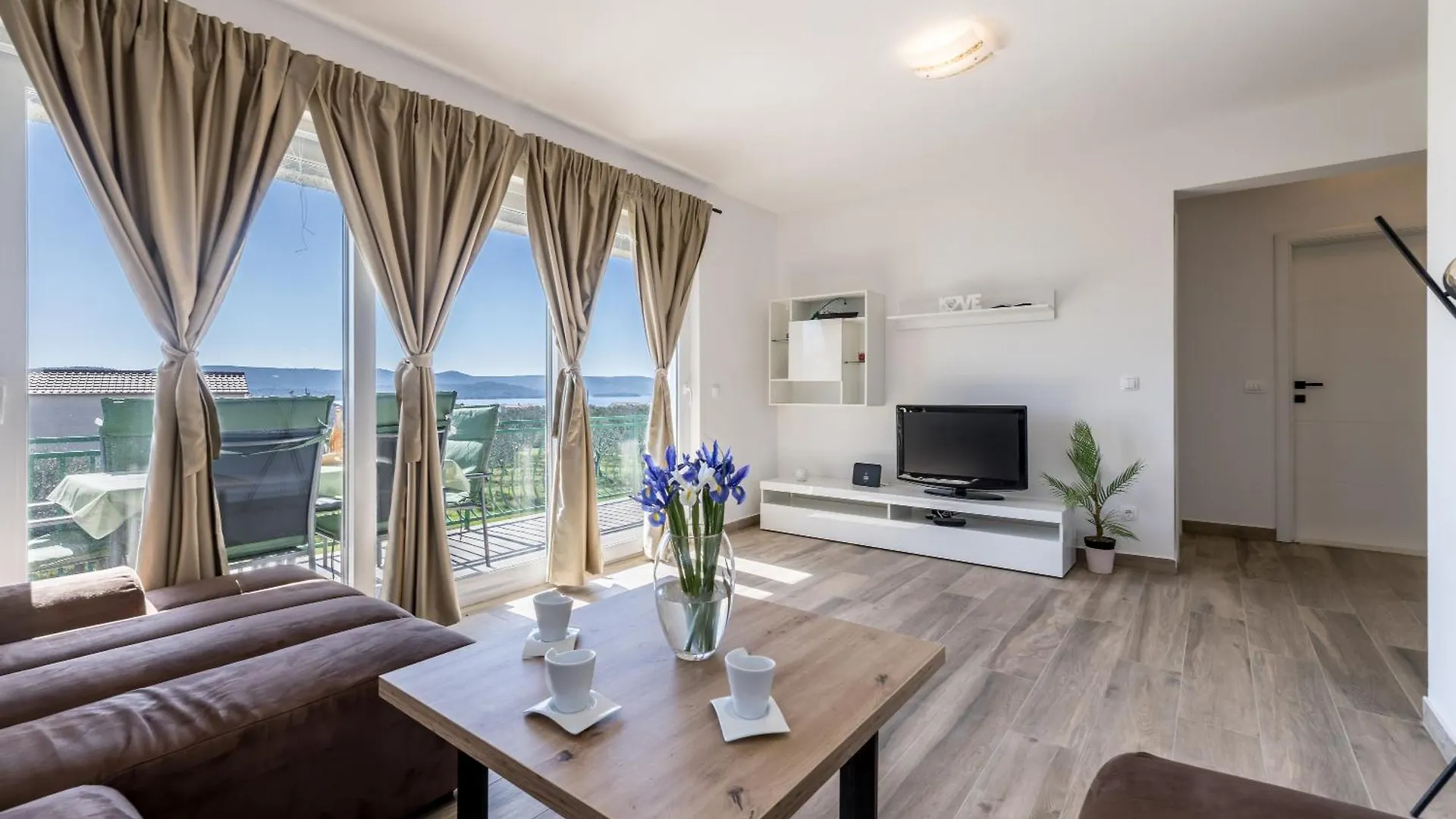 Luxury Stunning View Apartment Josipa Turanj