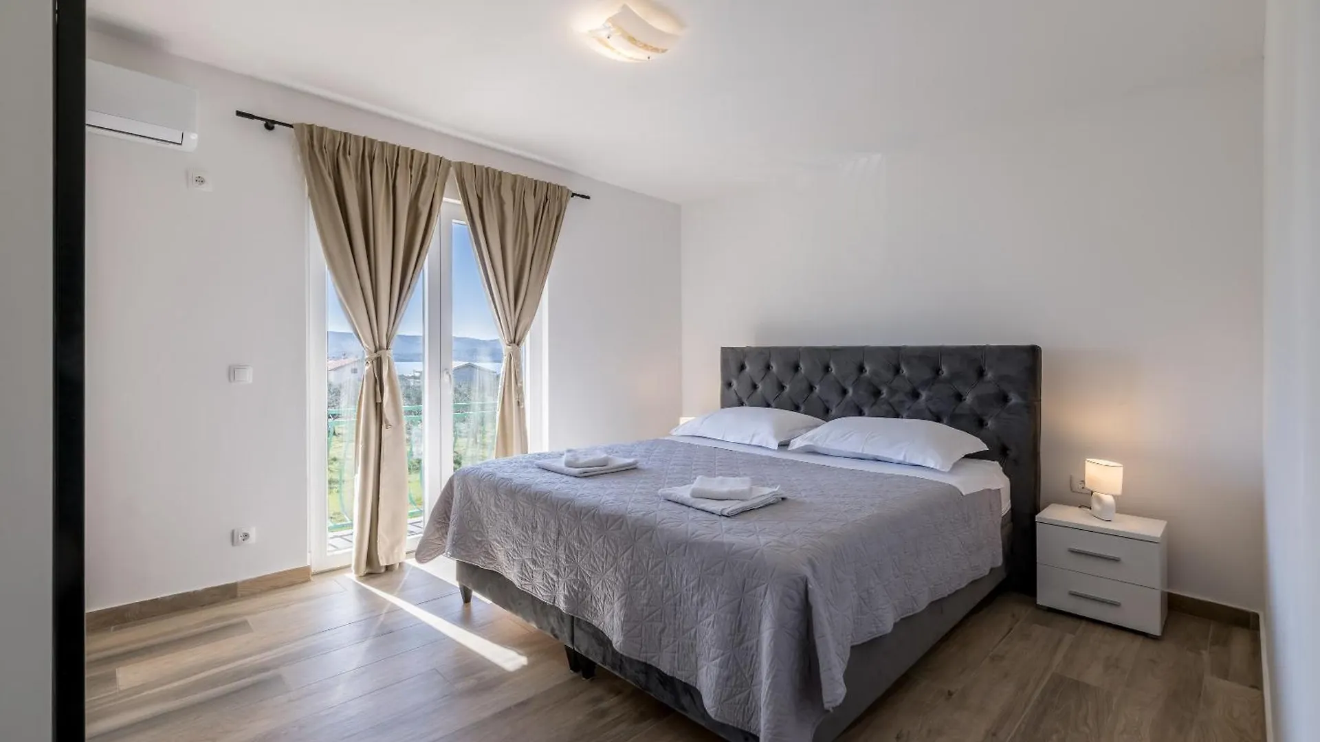 Luxury Stunning View Apartment Josipa Turanj Croatia